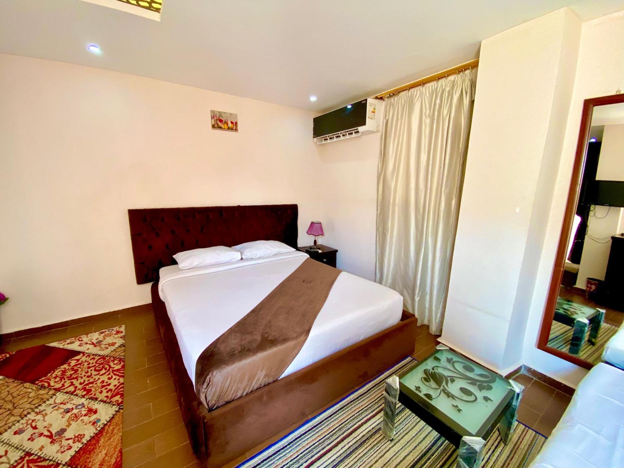 Golden Pyramids Inn Kafrat al Jabal Ngoại thất bức ảnh