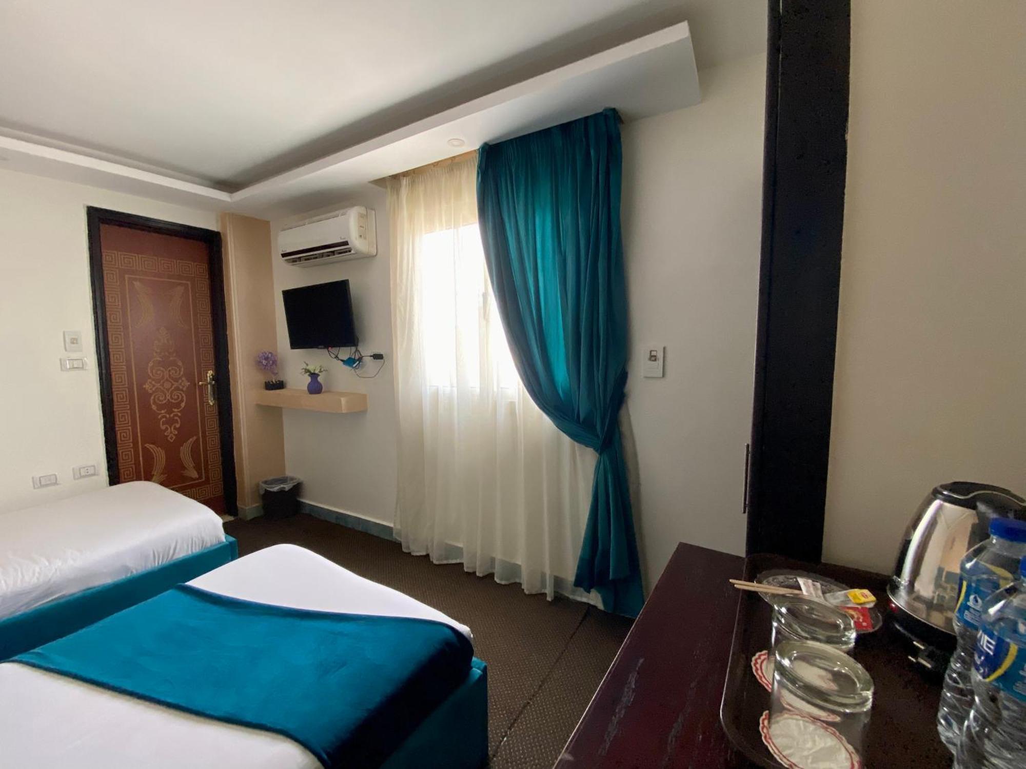 Golden Pyramids Inn Kafrat al Jabal Ngoại thất bức ảnh