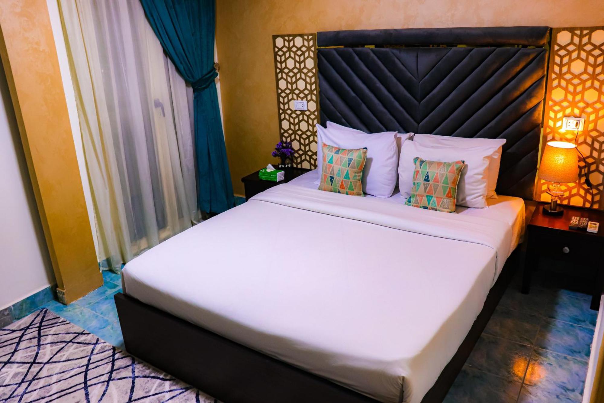 Golden Pyramids Inn Kafrat al Jabal Ngoại thất bức ảnh