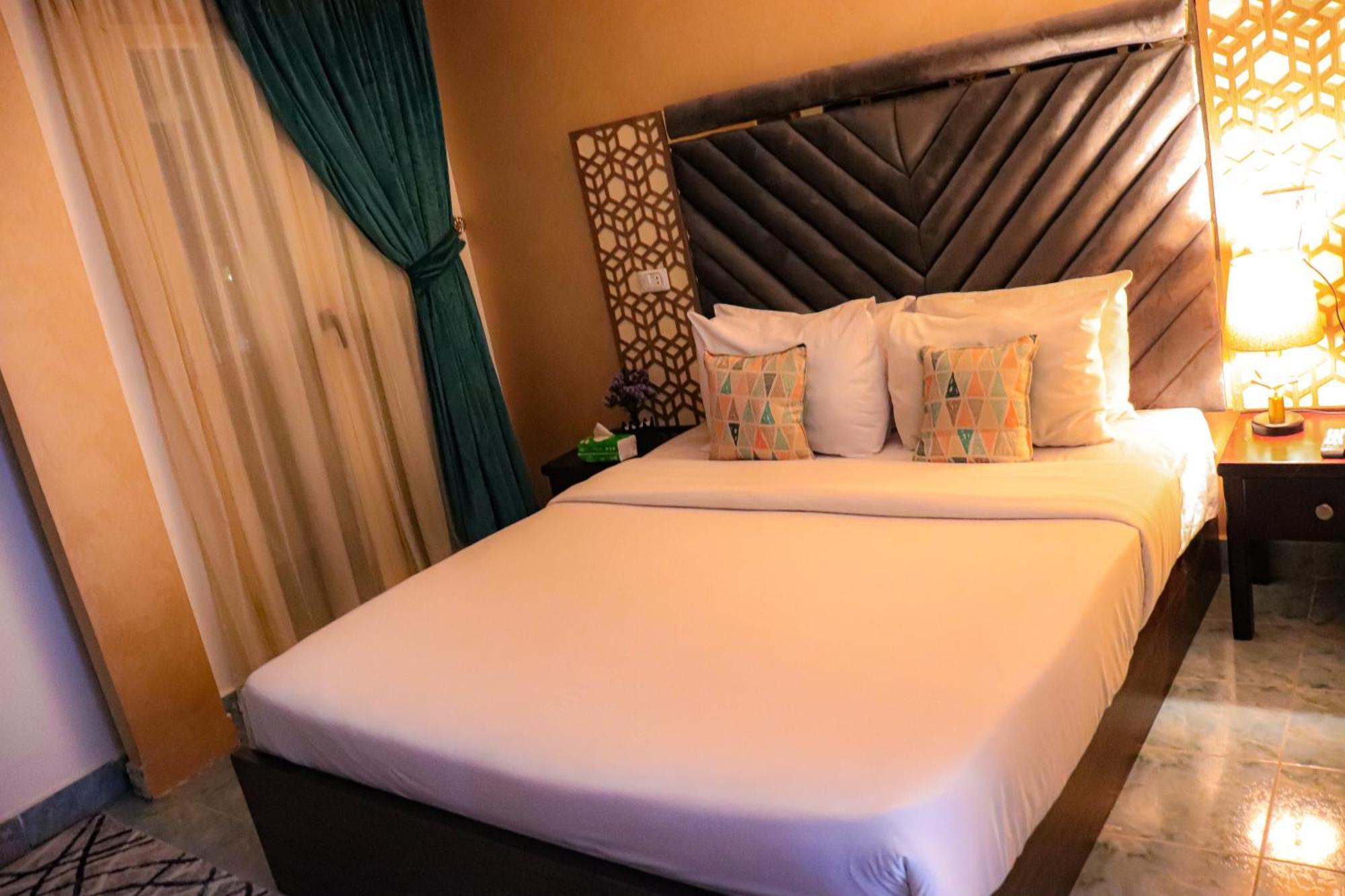 Golden Pyramids Inn Kafrat al Jabal Ngoại thất bức ảnh
