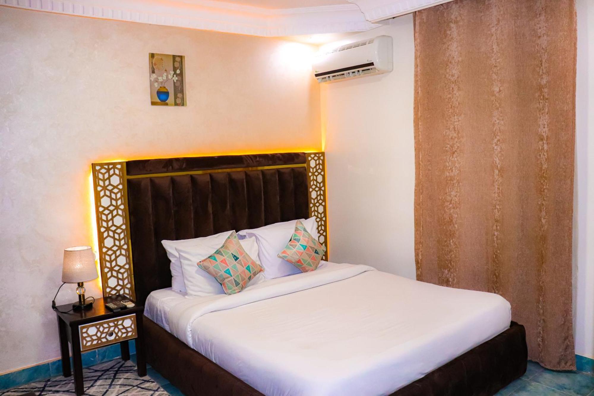 Golden Pyramids Inn Kafrat al Jabal Ngoại thất bức ảnh