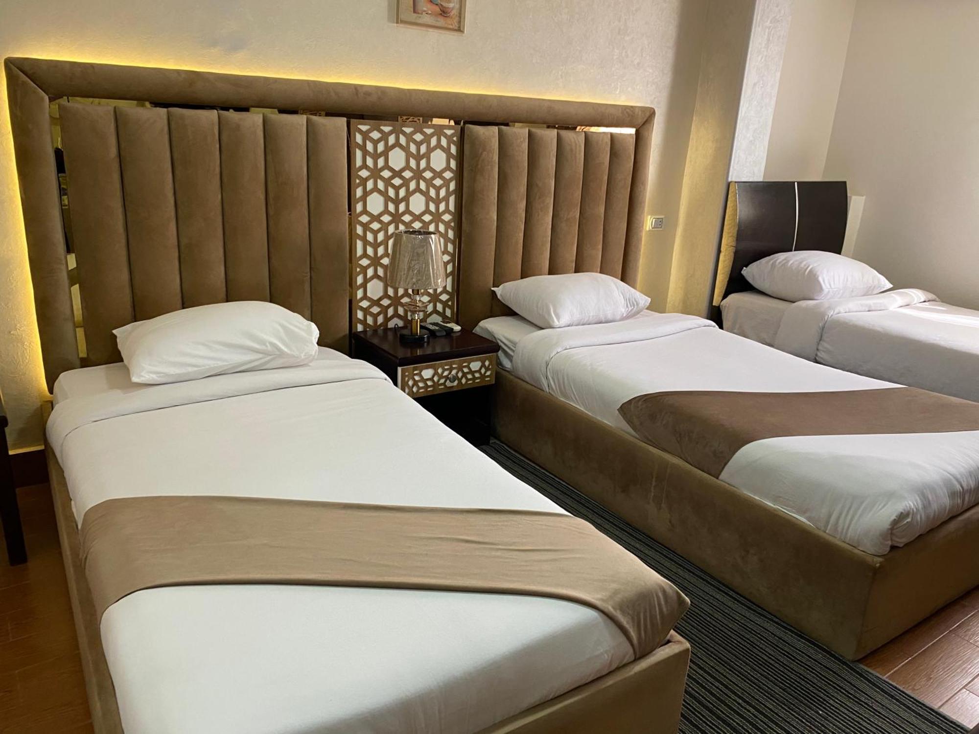Golden Pyramids Inn Kafrat al Jabal Ngoại thất bức ảnh